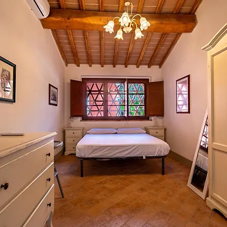 アパート Casa Con Piscina E Palestra Vicino A San Gimignano カステル・サン・ジミニャーノ